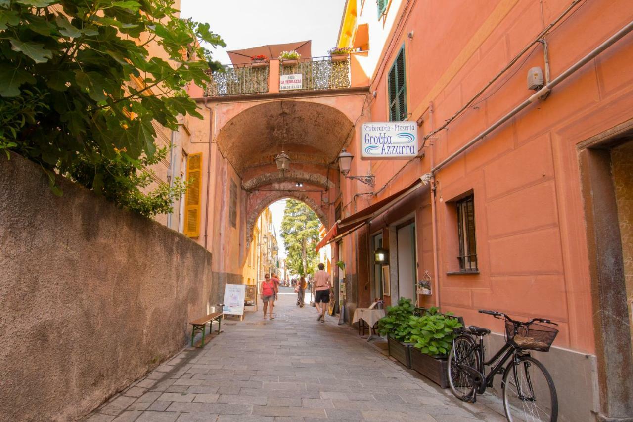 Bed and Breakfast La Terrazza Varazze Exterior foto